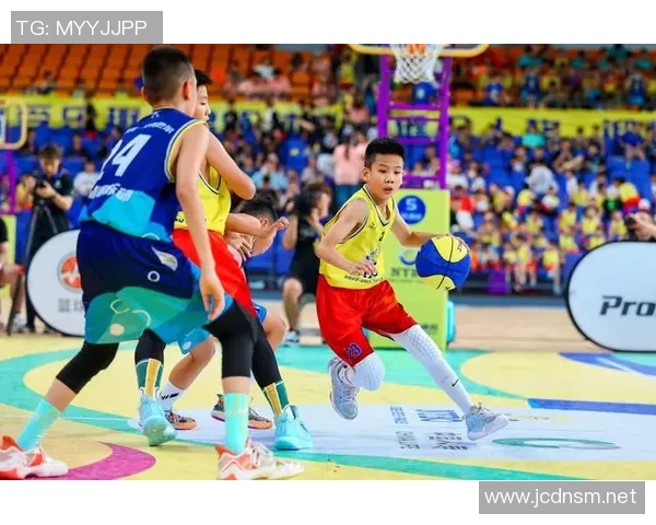 崔大林与姚明携手共创体育新篇章引领中国篮球未来发展