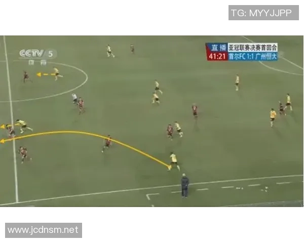 深圳街舞队的盯防策略分析与战术得失探讨 深圳街舞队的盯防策略分析与战术得失探讨